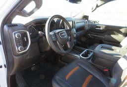 2022 GMC Sierra 3500HD - Image 32