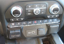 2022 GMC Sierra 3500HD - Image 79