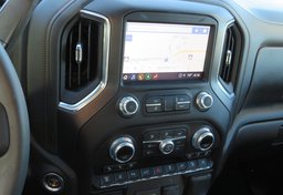 2022 GMC Sierra 3500HD - Image 85