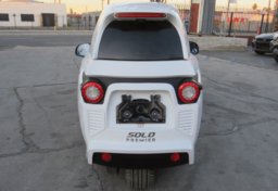 2021 Electra Meccanica Solo - Image 8