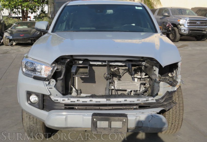 2019 Toyota Tacoma - Image 9