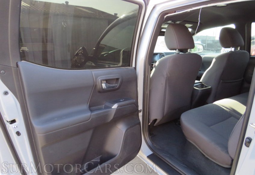 2019 Toyota Tacoma - Image 24