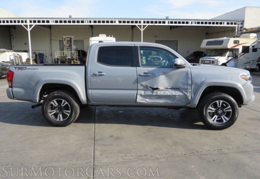 2019 Toyota Tacoma - Image 12