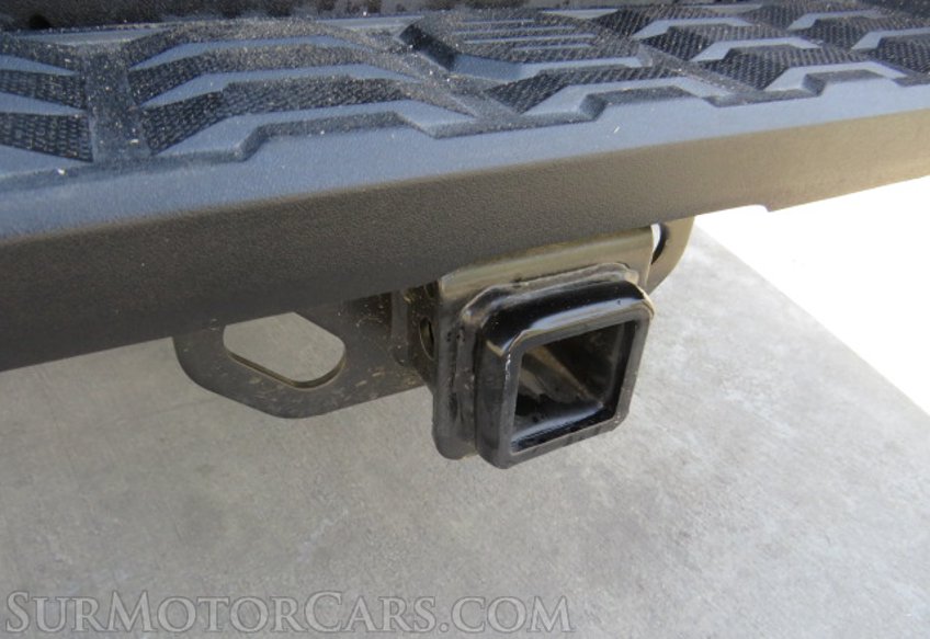 2019 Toyota Tacoma - Image 19