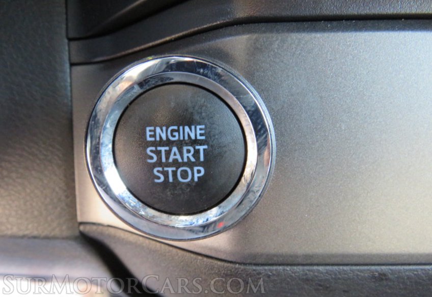 2019 Toyota Tacoma - Image 38