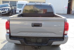 2019 Toyota Tacoma - Image 10