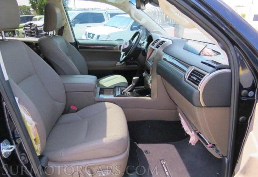 2021 Lexus GX - Image 23