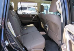 2021 Lexus GX - Image 31