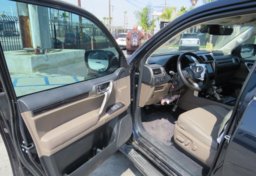 2021 Lexus GX - Image 20