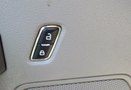 2020 Ford F-150 - Image 42