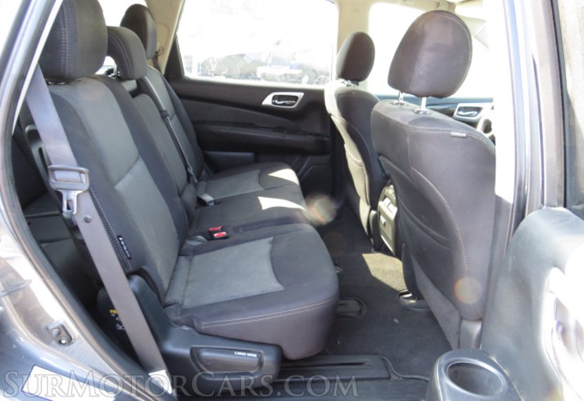 2019 Nissan Pathfinder - Image 34