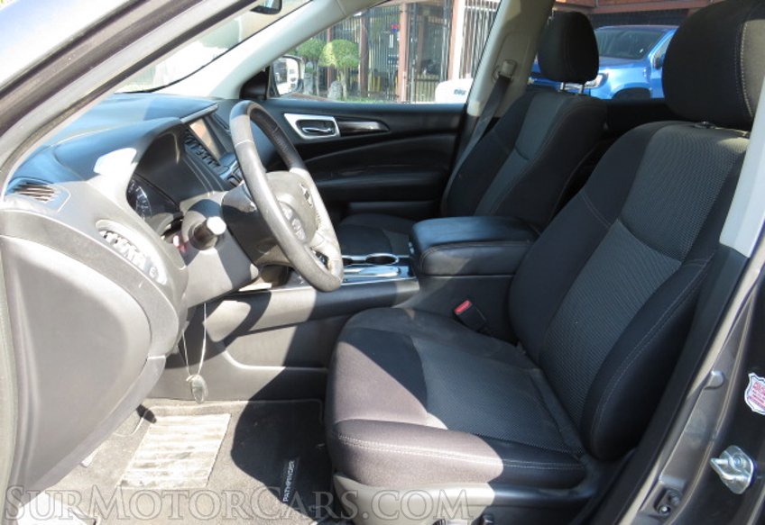 2019 Nissan Pathfinder - Image 22