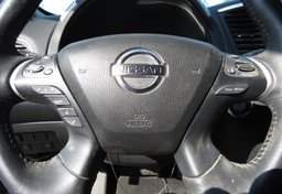 2019 Nissan Pathfinder - Image 37