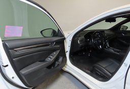 2021 Honda Accord - Image 19