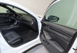 2021 Honda Accord - Image 20