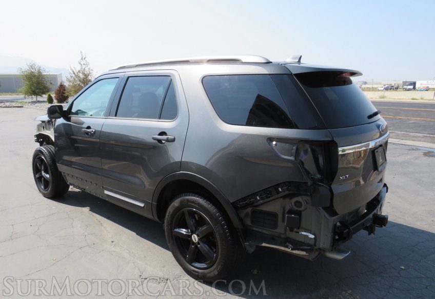 2017 Ford Explorer - Image 5