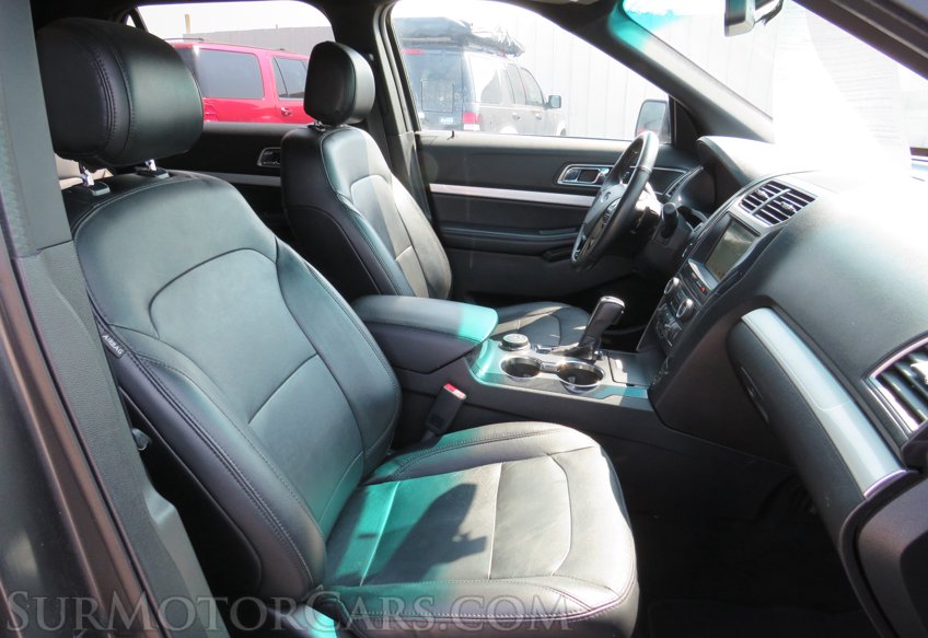 2017 Ford Explorer - Image 22