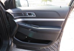 2017 Ford Explorer - Image 49