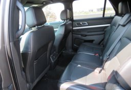 2017 Ford Explorer - Image 25