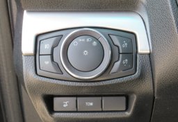 2017 Ford Explorer - Image 45