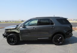 2017 Ford Explorer - Image 9
