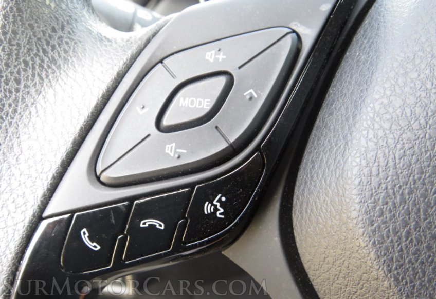 2020 Toyota C-HR - Image 34