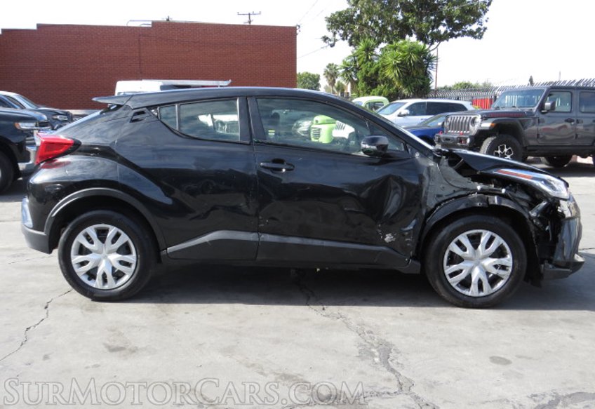 2020 Toyota C-HR - Image 12