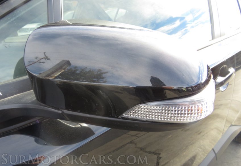 2020 Toyota C-HR - Image 13