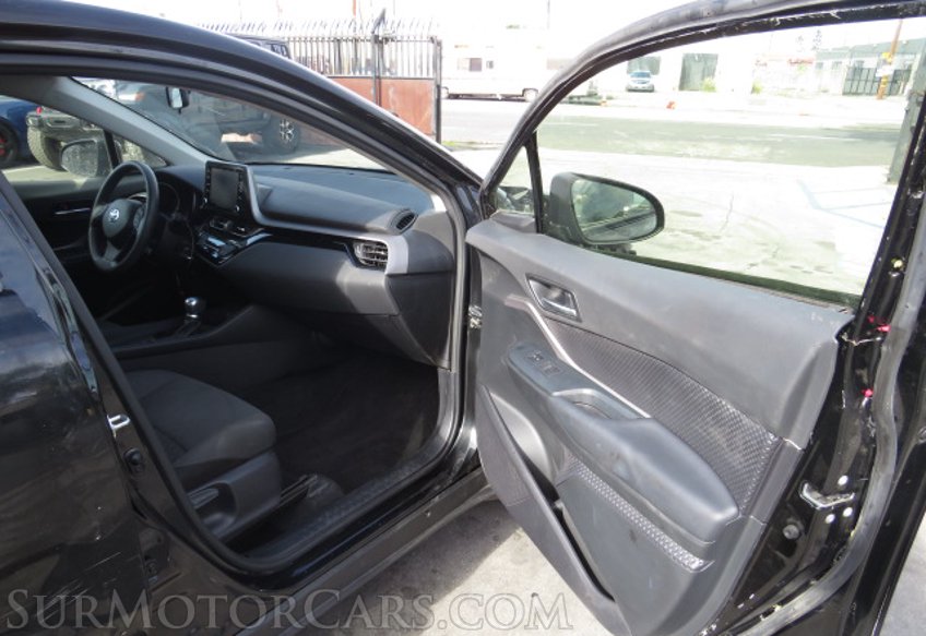 2020 Toyota C-HR - Image 21