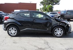 2020 Toyota C-HR - Image 12