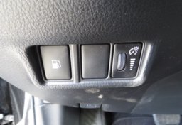 2020 Toyota C-HR - Image 38