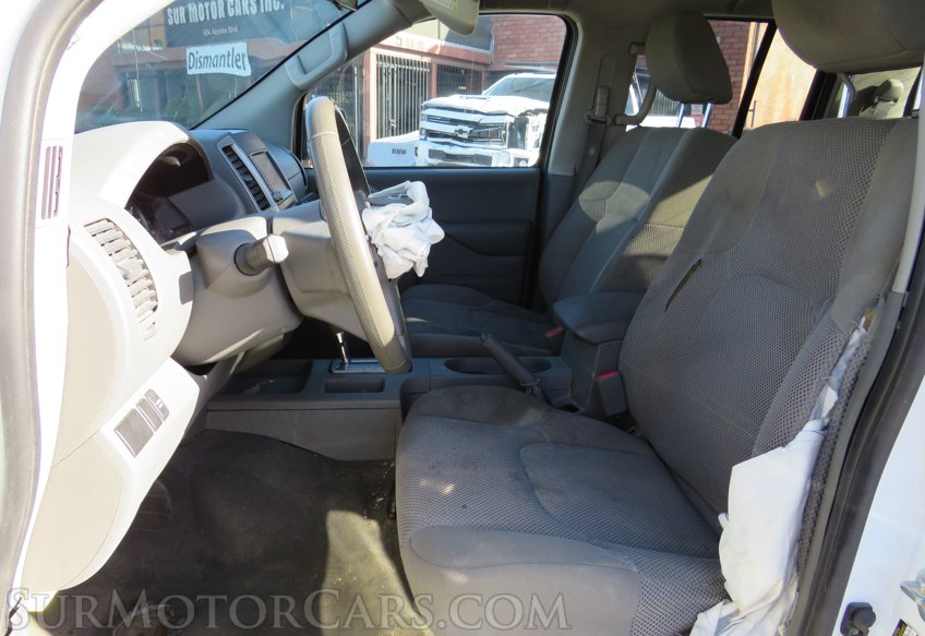 2019 Nissan Frontier - Image 23
