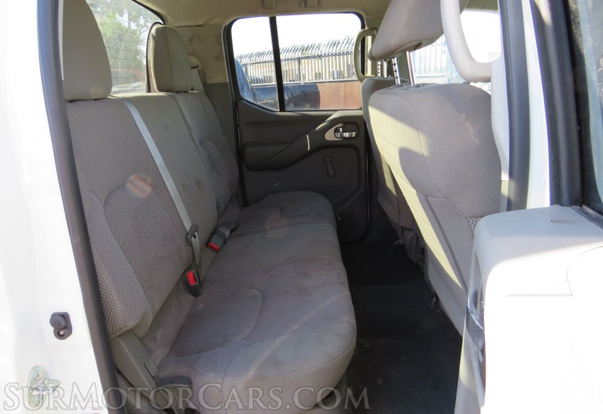 2019 Nissan Frontier - Image 28