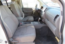 2019 Nissan Frontier - Image 24