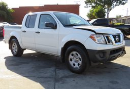 2019 Nissan Frontier - Image 3