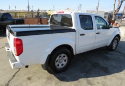2019 Nissan Frontier - Image 5