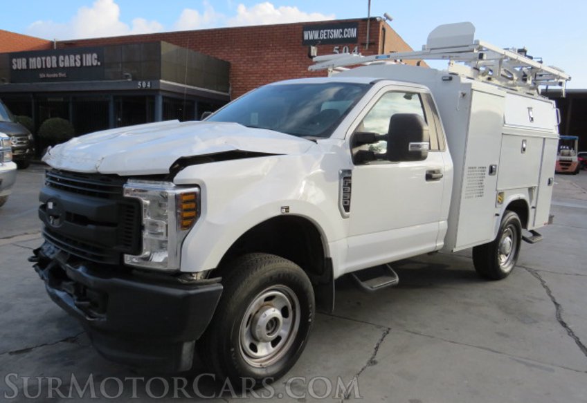 2019 Ford Super Duty F-350 SRW - Image 3