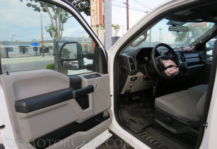 2019 Ford Super Duty F-350 SRW - Image 32