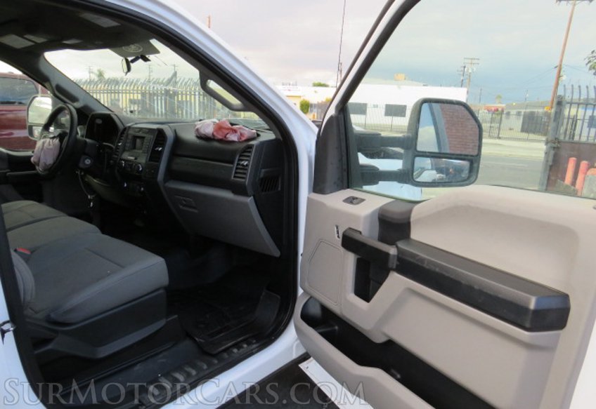 2019 Ford Super Duty F-350 SRW - Image 33