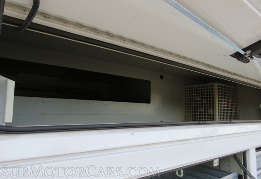 2019 Ford Super Duty F-350 SRW - Image 19