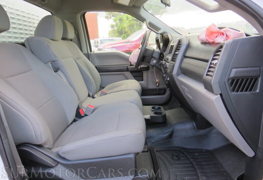 2019 Ford Super Duty F-350 SRW - Image 37