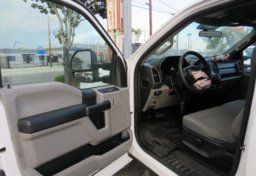 2019 Ford Super Duty F-350 SRW - Image 32