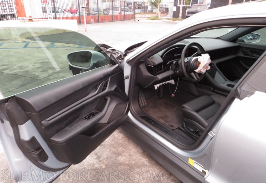 2021 Porsche Taycan - Image 22