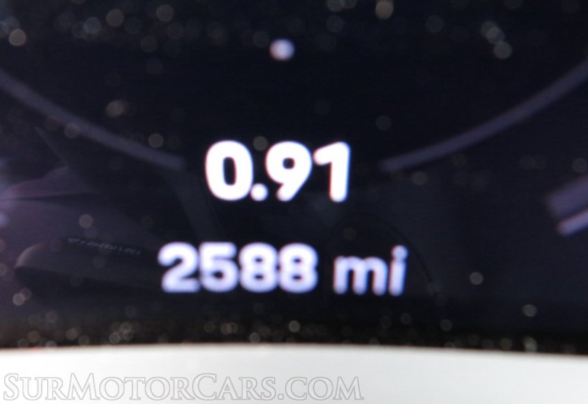 2021 Porsche Taycan - Image 34