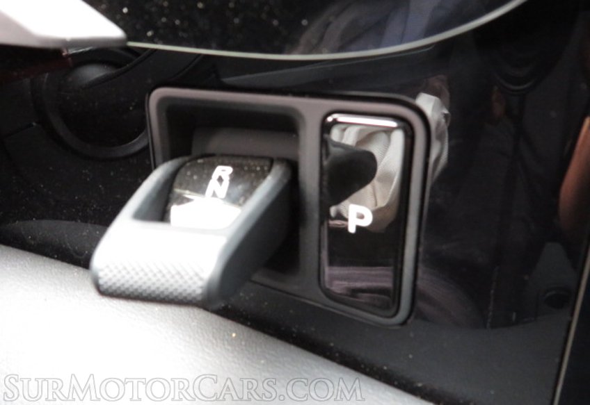 2021 Porsche Taycan - Image 45