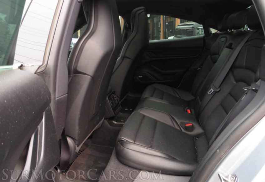 2021 Porsche Taycan - Image 32