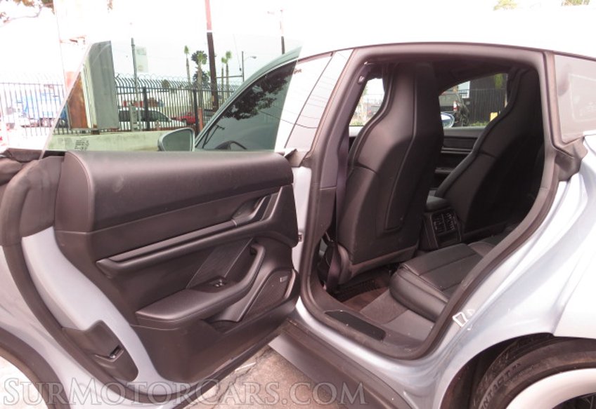 2021 Porsche Taycan - Image 28