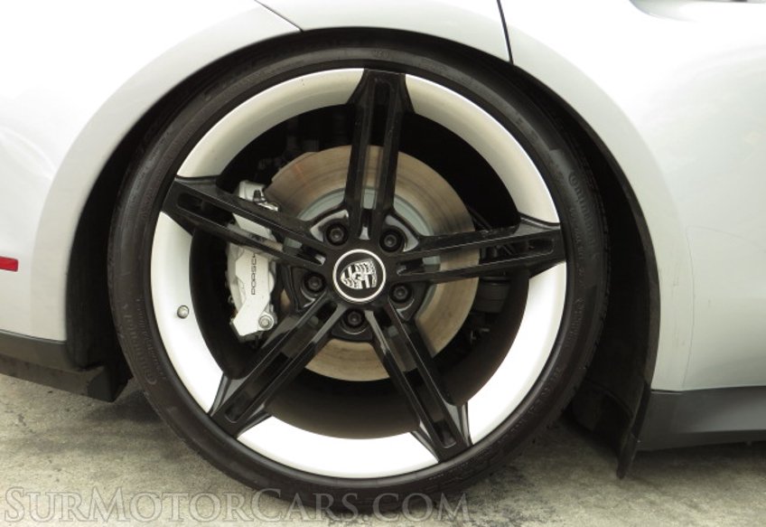 2021 Porsche Taycan - Image 21