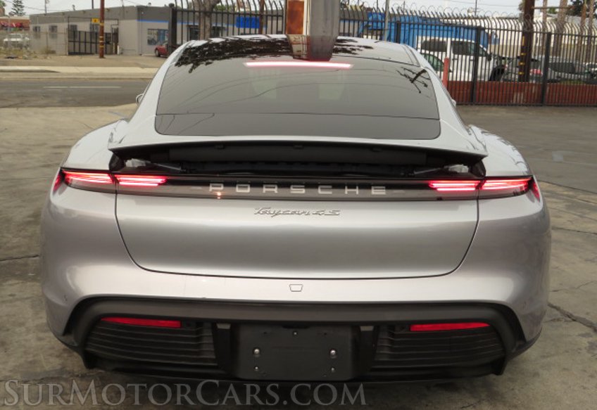 2021 Porsche Taycan - Image 12