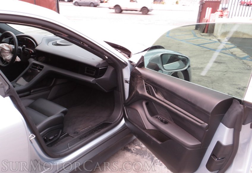 2021 Porsche Taycan - Image 23